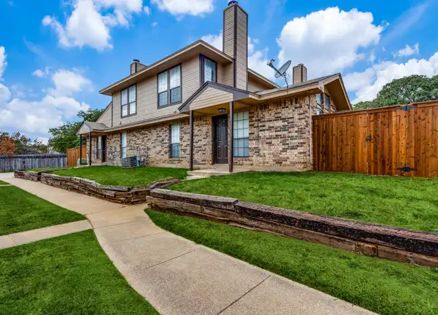Property at 113 Peachtree Ct Unit A, Kennedale, TX, 76060, 2 beds, 2 baths, [object Object]