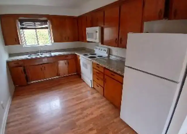 Property at 1116 Olive Ave Unit D, Redding, CA, 96001, 2 beds, 1 bath, [object Object]