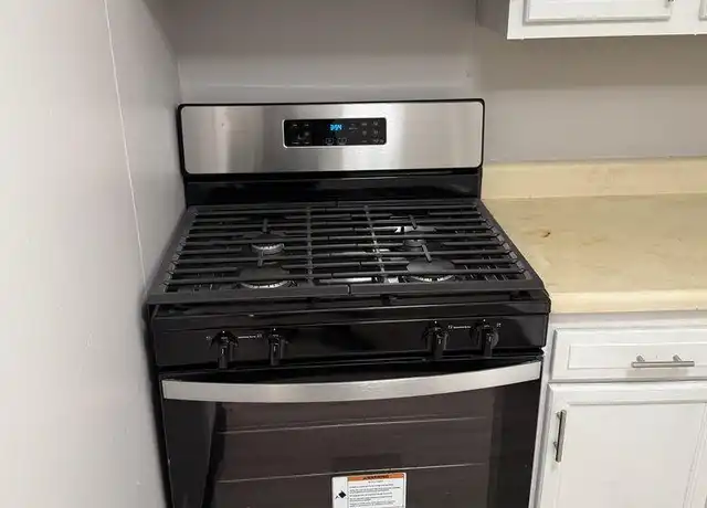 Property at 3120 W Madison St Unit 202, Chicago, IL, 60612, 2 beds, 1 bath, [object Object]