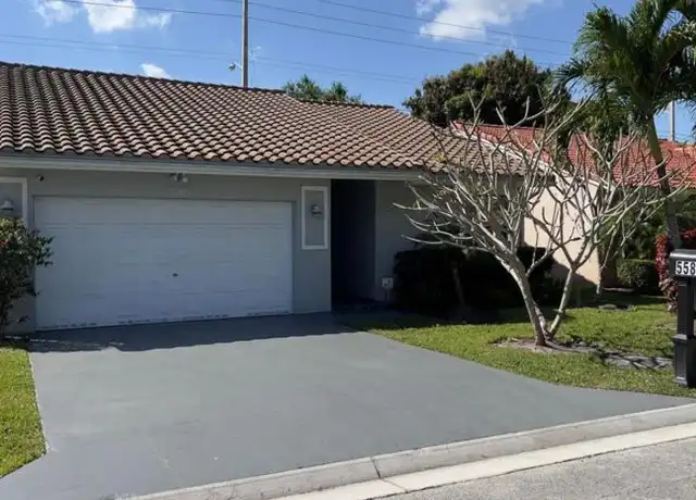 Property at 5581 American Cir, Delray Beach, FL, 33484, 3 beds, 2 baths, [object Object]
