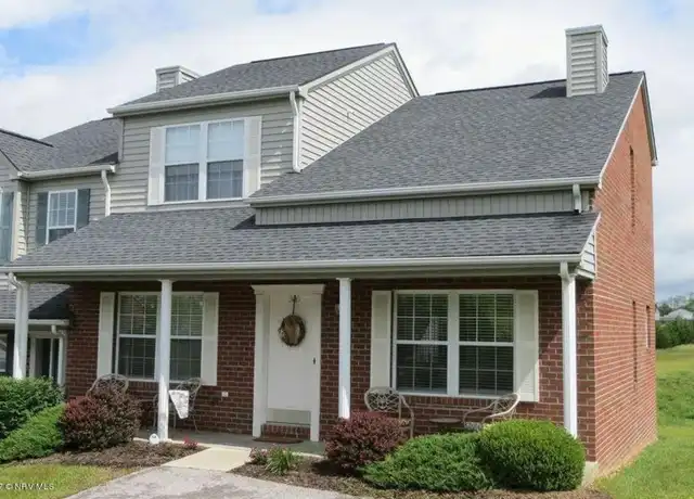 Property at 305 Oaktree Blvd, Christiansburg, VA, 24073, 3 beds, 2 baths, [object Object]