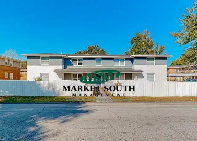Property at 2 W 53rd St #1, Savannah, GA, 31405, 2 beds, 1 bath, [object Object]