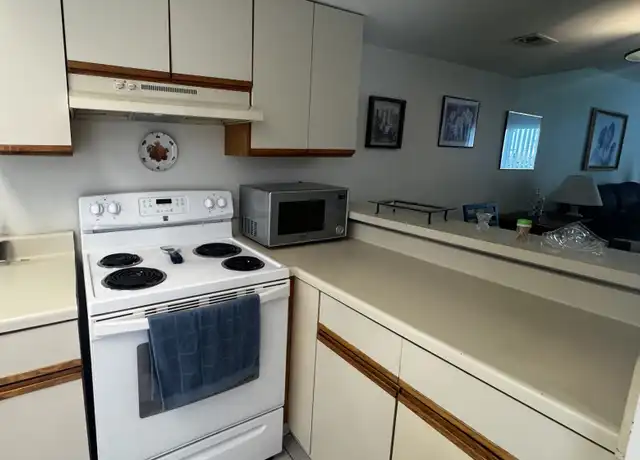 Property at 6703 Jefferson Pl Unit F3, Myrtle Beach, SC, 29572, 2 beds, 1.5 baths, [object Object]