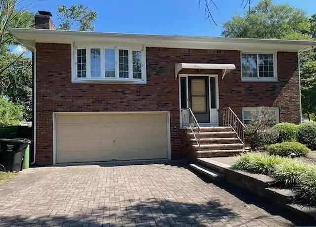 Property at 283 Midwood Rd, Paramus, NJ, 07652, 5 beds, 2.5 baths, [object Object]