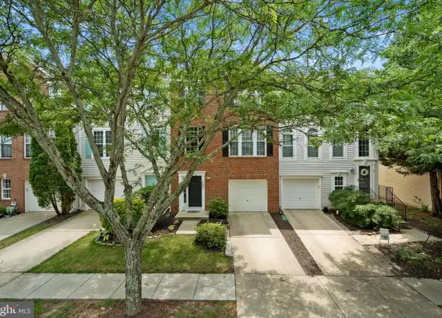 Property at 43459 Laidlow St, Chantilly, VA, 20152, 3 beds, 2.5 baths, [object Object]