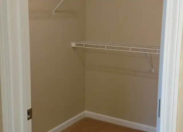 Property at 11301 Breeze Cir Unit 304, Louisville, KY, 40272, 2 beds, 2 baths, [object Object]