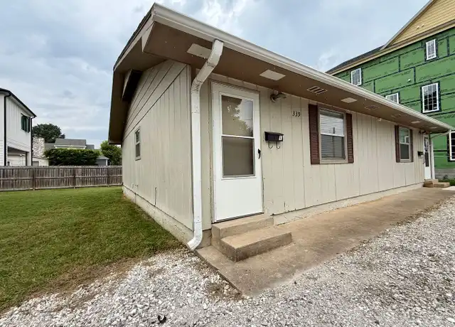 Property at 407 SE 4th St, Bentonville, AR, 72712, 1 bed, 1 bath, [object Object]