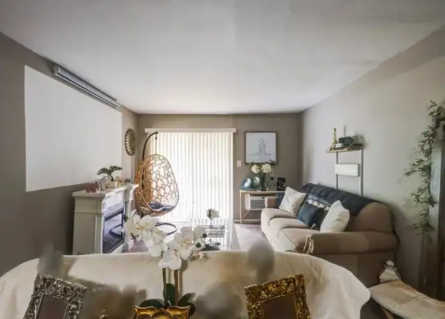Property at Whittier Place - 895 Walnut St, Catasauqua, PA, 18032, 1-2 bed, 1 bath, [object Object]