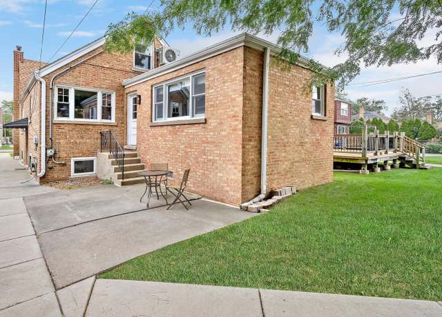 Photo of 1722 N 75th Ct, Elmwood Park, IL 60707