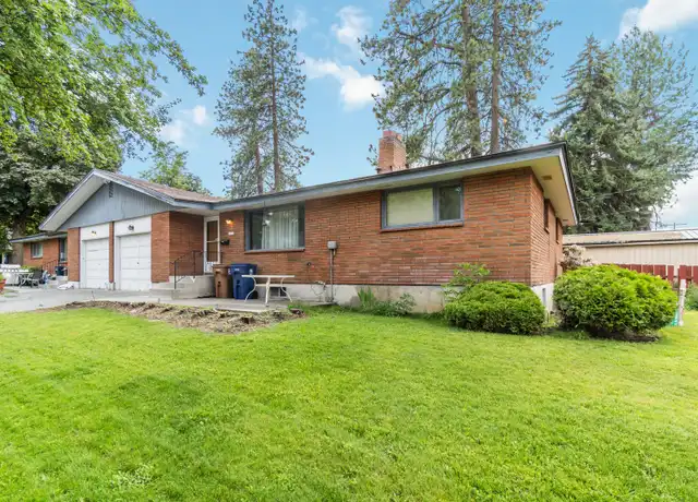 Property at 1422 S Monroe St, Spokane, WA, 99203, 4 beds, 2 baths, [object Object]