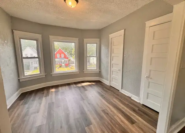 Property at 6329 24th Ave Unit 4, Kenosha, WI, 53143, 2 beds, 1 bath, [object Object]