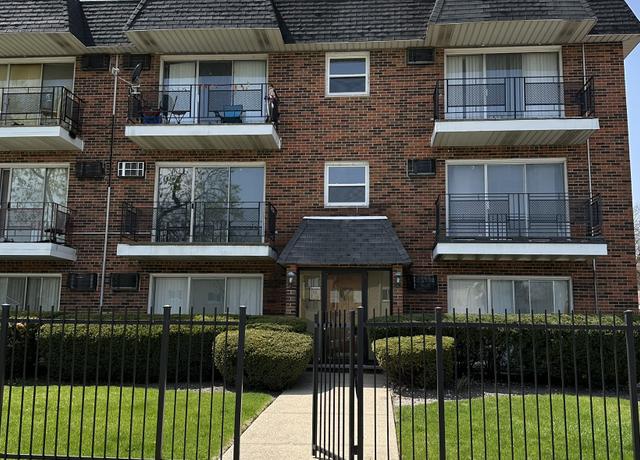 Photo of 11934 S Ridgeway Ave Unit 2C, Alsip, IL 60803