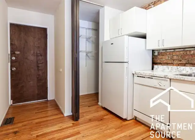 Property at 602 W Surf St, Chicago, IL, 60657, 2 beds, 1 bath, [object Object]
