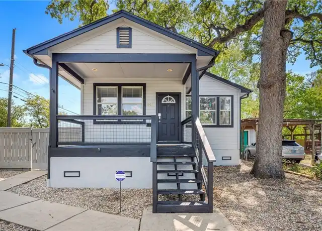 Property at 607 W 35th St, Austin, TX, 78705, 4 beds, 4 baths, [object Object]