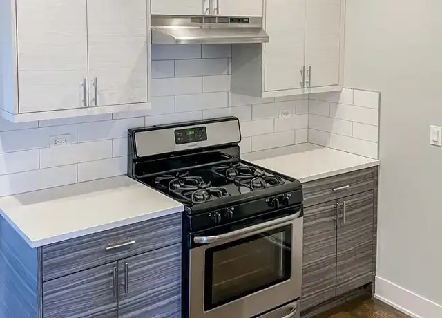 Property at 3917 N Janssen Ave Unit 3, Chicago, IL, 60613, 2 beds, 1 bath, [object Object]