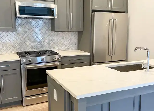 Property at 40 E Lincoln St Unit 103, Columbus, OH, 43215, 1 bed, 1 bath, [object Object]