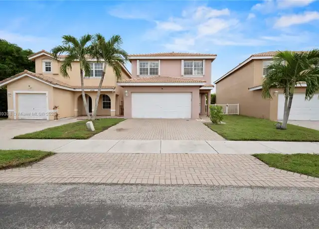 Property at 6714 NW 39th Ln, Lauderhill, FL, 33319, 4 beds, 2.5 baths, [object Object]