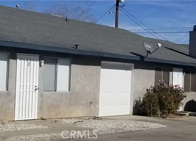 Property at 12511 Kiowa Rd, Apple Valley, CA, 92308, 3 beds, 2 baths, [object Object]