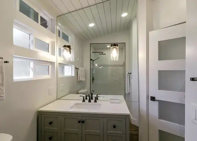 Property at 16001 Glen Una Dr, Los Gatos, CA, 95030, 1 bed, 1 bath, [object Object]