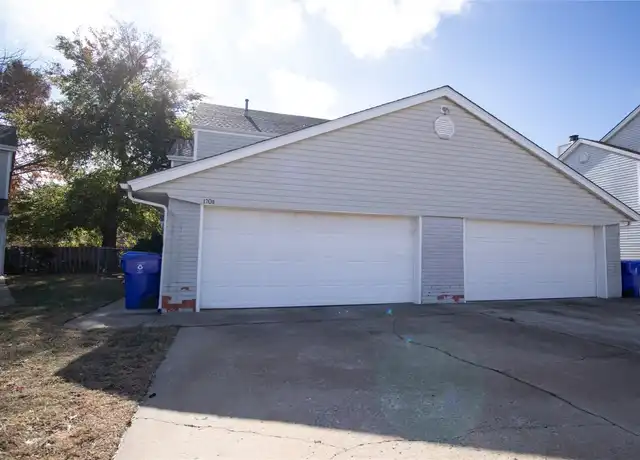 Property at 1708 Jennifer Cir, Norman, OK, 73071, 3 beds, 1.5 baths, [object Object]