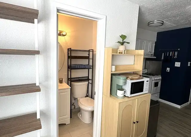 Property at Amber Sky Apartments - 2306 Garfield Ave SE, Albuquerque, NM, 87106, 0 beds, 1 bath, [object Object]