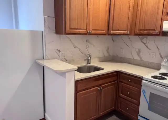 Property at 4 Ellsworth Ave Unit 34, Cambridge, MA, 02139, 2 beds, 1 bath, [object Object]