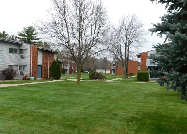 Property at 1001 28th St N Unit 943, Wisconsin Rapids, WI, 54494, 2 beds, 1 bath, [object Object]