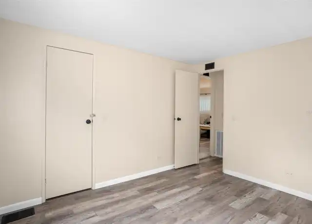 Property at 8123 Ridge Dale Ave, Brooksville, FL, 34613, 2 beds, 2 baths, [object Object]
