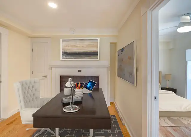 Photo of 219 Commonwealth Ave, Chestnut Hill, MA 02467