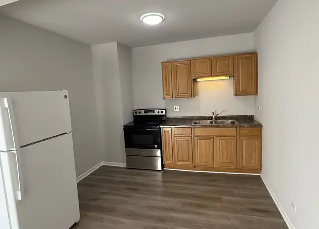 Property at 2123 S 51st Ct Unit 206, Cicero, IL, 60804, 1 bed, 1 bath, [object Object]