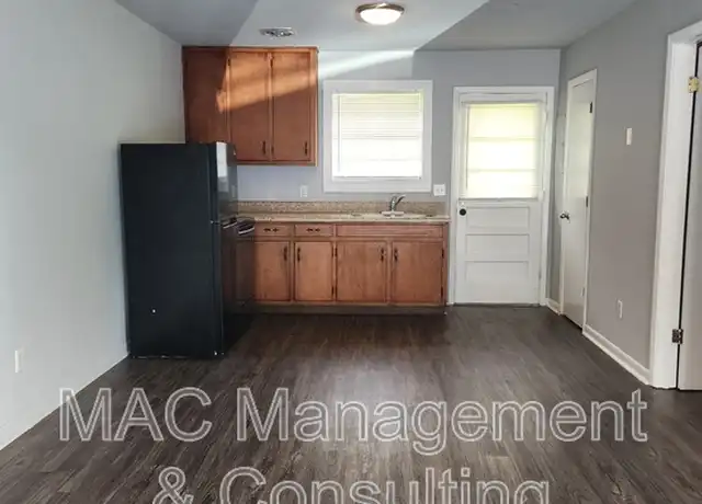 Property at 1609 Texas Ave, Cookeville, TN, 38501, 1 bed, 1 bath, [object Object]