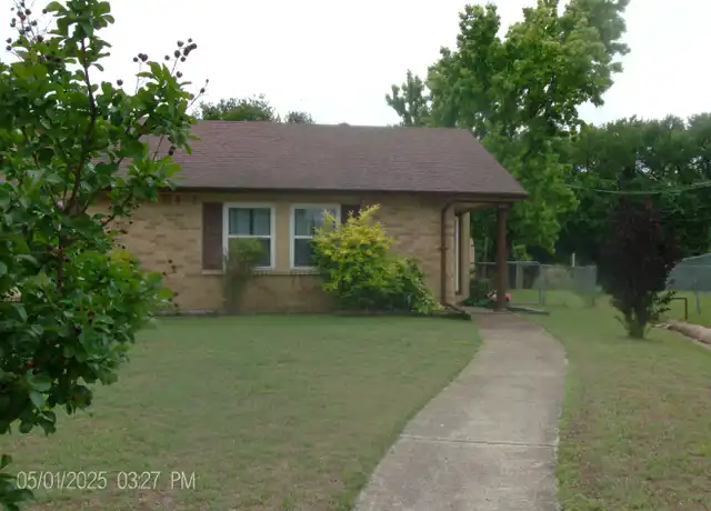 Property at 401 Pogue St, Cedar Hill, TX, 75104, 2 beds, 1 bath, [object Object]
