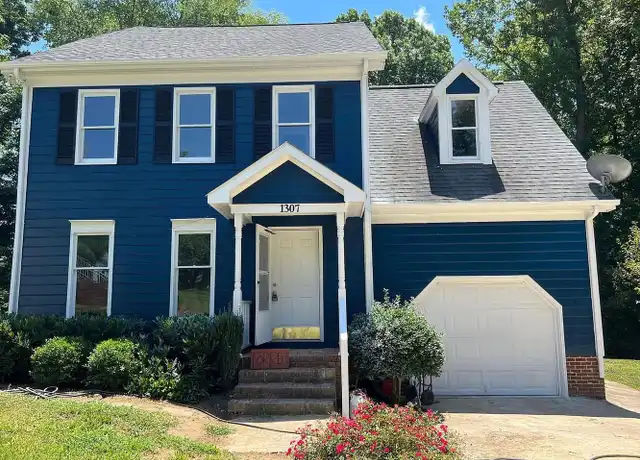 Property at 1307 Newfoundland Ct, Charlotte, NC, 28214, 1 bed, 1 bath, [object Object]