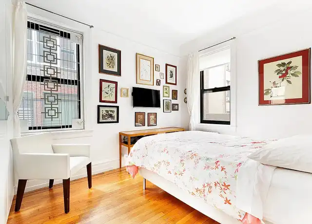 Property at 135 W 16th St Unit 3-2, New York, NY, 10011, 1 bed, 1 bath, [object Object]