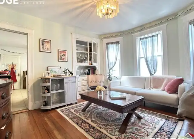 Property at 25 Montfern Ave, Brighton, MA, 02135, 3 beds, 1 bath, [object Object]
