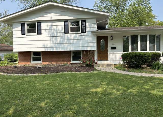 Photo of 18816 Park Ave, Lansing, IL 60438
