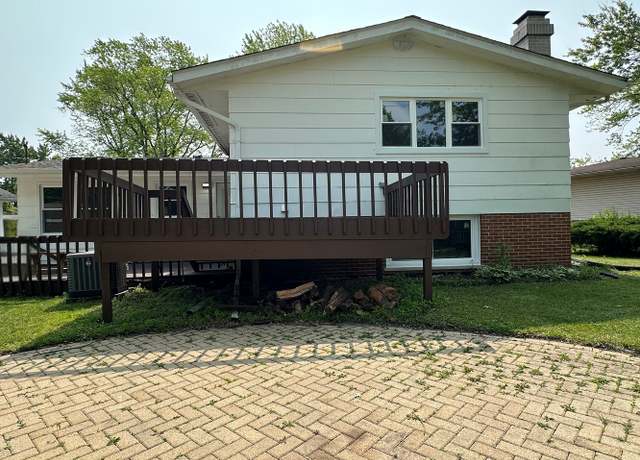 Photo of 18816 Park Ave, Lansing, IL 60438