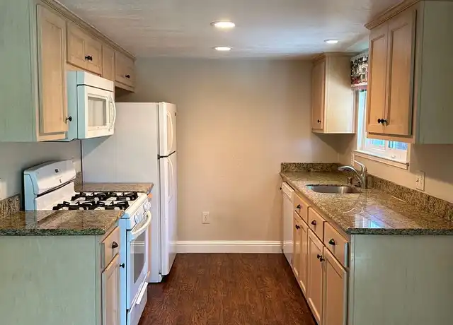 Property at 5550 Traffic Way #24, Atascadero, CA, 93422, 2 beds, 1 bath, [object Object]