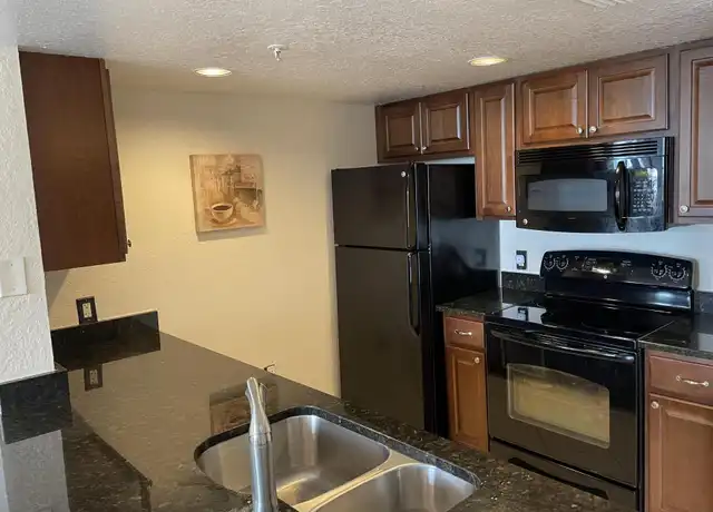 Property at 1801 N Flagler Dr #818, West Palm Beach, FL, 33407, 1 bed, 1 bath, [object Object]