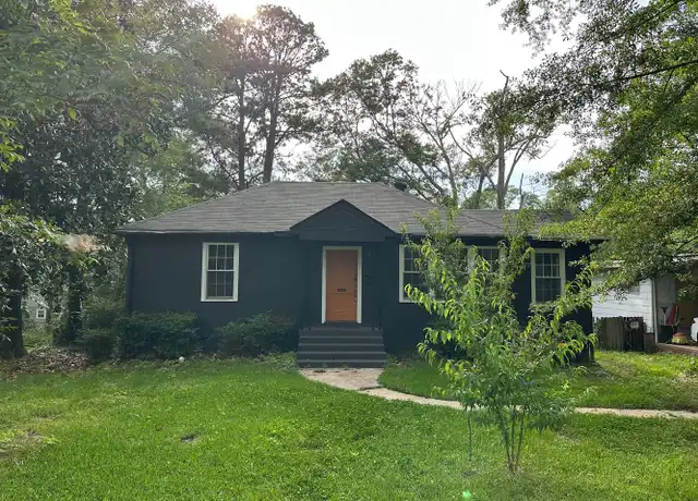 Property at 4833 Churchill Dr, Jackson, MS, 39206, 4 beds, 2 baths, [object Object]