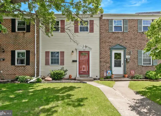 Property at 122 Jay St, Pottstown, PA, 19464, 3 beds, 1.5 baths, [object Object]