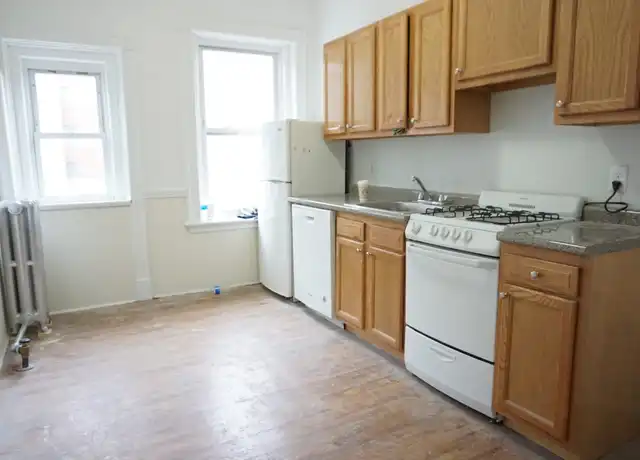 Property at 7 Mount Hood Rd Unit 4B, Brighton, MA, 02135, 4 beds, 1 bath, [object Object]