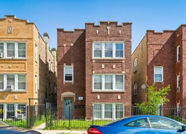 Property at 4446 W Walton St Unit 2, Chicago, IL, 60651, 2 beds, 1 bath, [object Object]