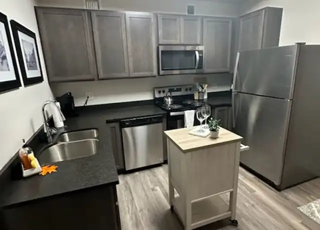 Property at 412 Central Ave Unit 207, Great Falls, MT, 59401, 1 bed, 1 bath, [object Object]