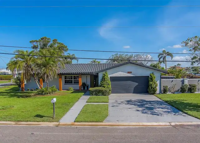 Property at 400 Capri Blvd, Treasure Island, FL, 33706, 3 beds, 2 baths, [object Object]