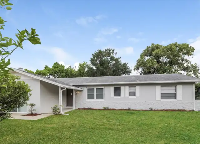 Property at 890 Seminole Ave, Longwood, FL, 32750, 4 beds, 2 baths, [object Object]