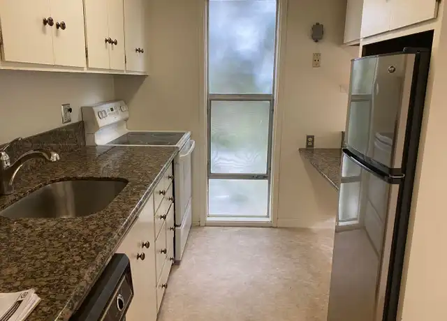 Property at 322 Monte Vista Ave Unit 201- Parking A, Oakland, CA, 94611, 2 beds, 1 bath, [object Object]