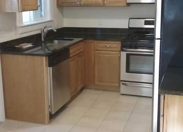 Property at 17 North Crescent Circuit, Boston, MA, 02135, 1 bed, 1 bath, [object Object]