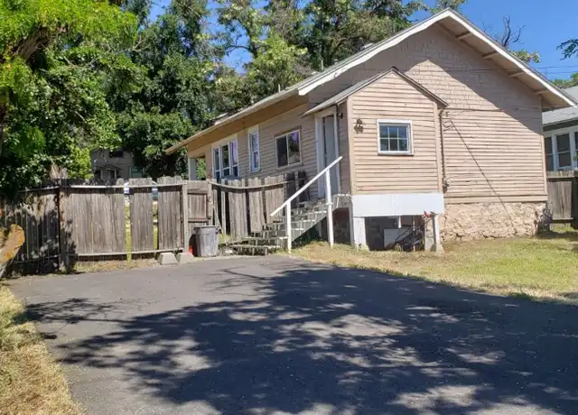 Property at 1003 2nd St, Cheney, WA, 99004, 3 beds, 1 bath, [object Object]