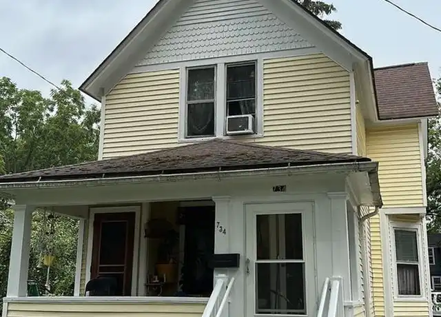 Property at 734 Village St, Kalamazoo, MI, 49008, 3 beds, 1 bath, [object Object]
